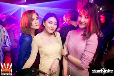 Maurice West ที่ Warmup Cafe Chiangmai — photo 55