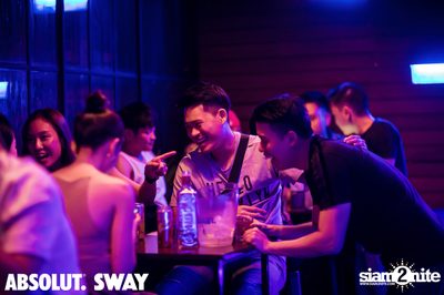 Kon Muang Party ที่ SWAY — photo 7