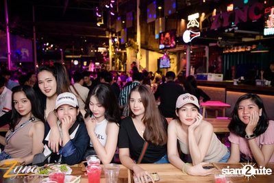 คืนวันอาทิตย์ ที่ ซิงค์ รังสิต (อัลบั้มที่ 1) — photo 4