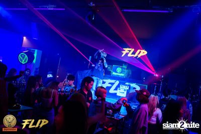 Jager Music x Flip present The Ultimate Rock Night w/ Lomosonic — photo 15