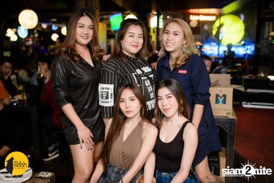 Pang Nakarin at Fullmoon Terrace & Bar — photo 13