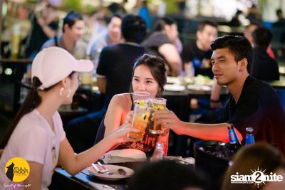 Pang Nakarin at Fullmoon Terrace & Bar — photo 17