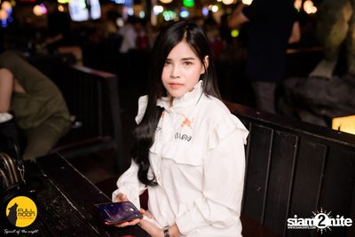 Pang Nakarin at Fullmoon Terrace & Bar — photo 23