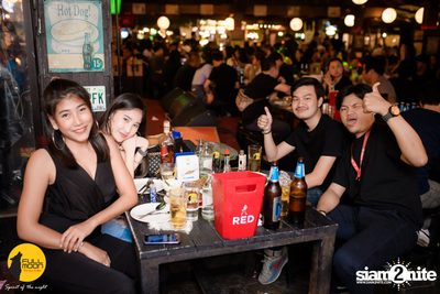 Pang Nakarin at Fullmoon Terrace & Bar — photo 33