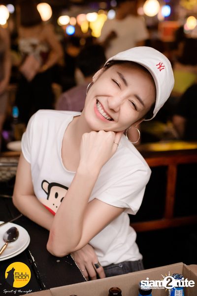 Pang Nakarin at Fullmoon Terrace & Bar — photo 48