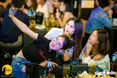 Pang Nakarin at Fullmoon Terrace & Bar — photo 68