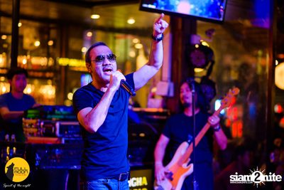 Pang Nakarin at Fullmoon Terrace & Bar — photo 87