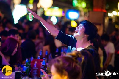 Pang Nakarin at Fullmoon Terrace & Bar — photo 89