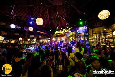 Pang Nakarin at Fullmoon Terrace & Bar — photo 96