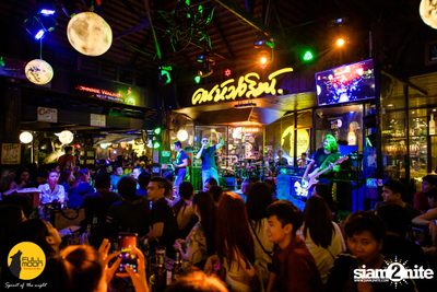 Pang Nakarin at Fullmoon Terrace & Bar — photo 113