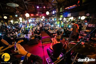 Pang Nakarin at Fullmoon Terrace & Bar — photo 150