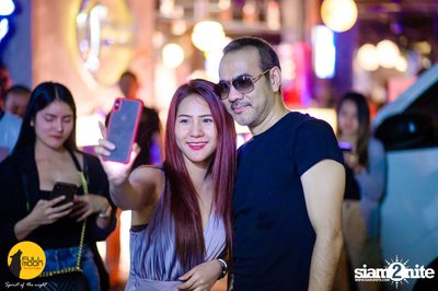 Pang Nakarin at Fullmoon Terrace & Bar — photo 159
