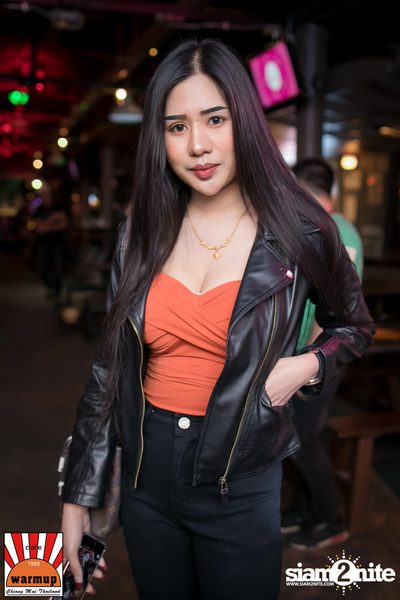 Wanyai x Monik ที่ วอร์ม อัพ คาเฟ่ เชียงใหม่ — photo 2