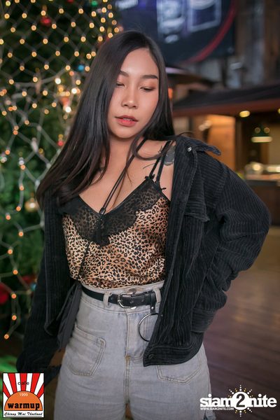 Wanyai x Monik ที่ วอร์ม อัพ คาเฟ่ เชียงใหม่ — photo 8