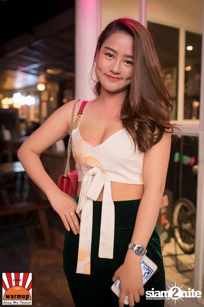 Wanyai x Monik ที่ วอร์ม อัพ คาเฟ่ เชียงใหม่ — photo 14