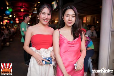 Wanyai x Monik ที่ วอร์ม อัพ คาเฟ่ เชียงใหม่ — photo 17