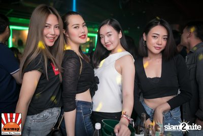 Wanyai x Monik ที่ วอร์ม อัพ คาเฟ่ เชียงใหม่ — photo 48