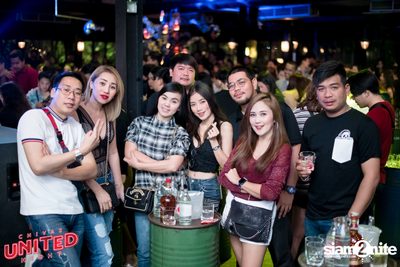 หนุ่ม กะลา ที่ ลิซึ่ม — photo 71
