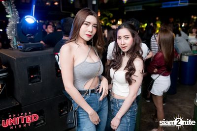 หนุ่ม กะลา ที่ ลิซึ่ม — photo 80