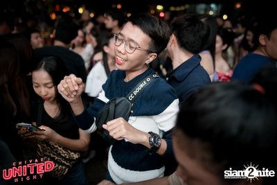 หนุ่ม กะลา ที่ ลิซึ่ม — photo 97