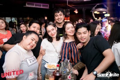 หนุ่ม กะลา ที่ ลิซึ่ม — photo 102