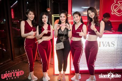 หนุ่ม กะลา ที่ ลิซึ่ม — photo 149