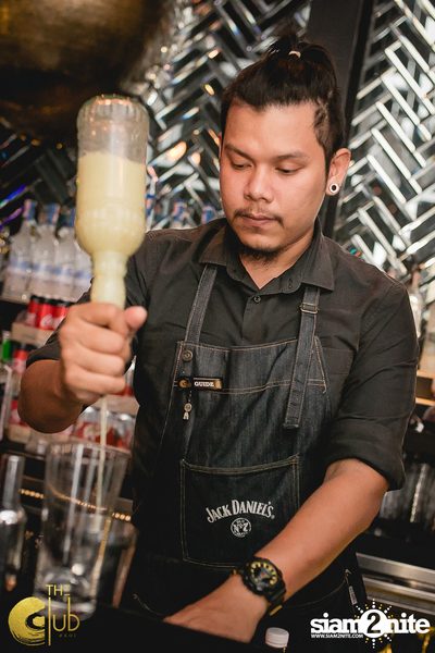 Koi Saturdays กับ DJ Tob x MC Arthur Yessir ที่ เดอะคลับ แอท คอย — photo 11