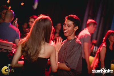 Koi Saturdays กับ DJ Tob x MC Arthur Yessir ที่ เดอะคลับ แอท คอย — photo 39