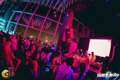 Koi Saturdays กับ DJ Tob x MC Arthur Yessir ที่ เดอะคลับ แอท คอย — photo 77