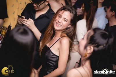 Koi Saturdays กับ DJ Tob x MC Arthur Yessir ที่ เดอะคลับ แอท คอย — photo 91