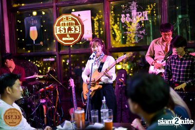 เอิร์ธ ภัทราวี ที่ EST.33 สาขา The Nine พระราม 9 — photo 95