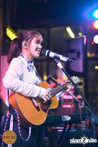 เอิร์ธ ภัทราวี ที่ EST.33 สาขา The Nine พระราม 9 — photo 144