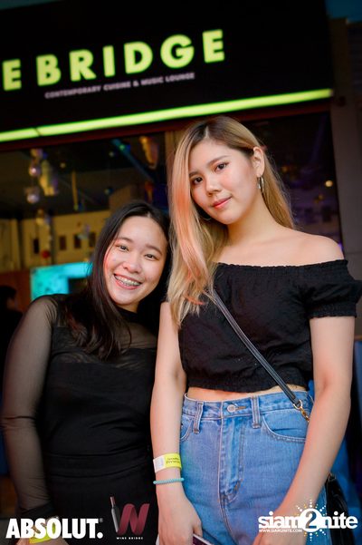 K Pop Night at Wine Bridge — photo 11
