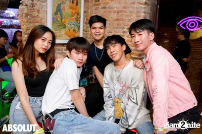 K Pop Night at Wine Bridge — photo 30