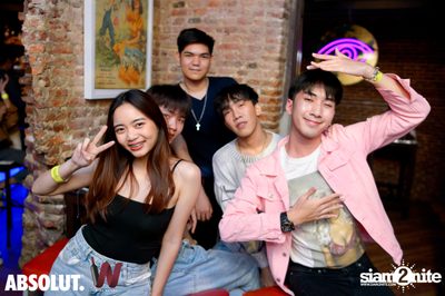 K Pop Night at Wine Bridge — photo 31
