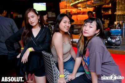 K Pop Night at Wine Bridge — photo 52
