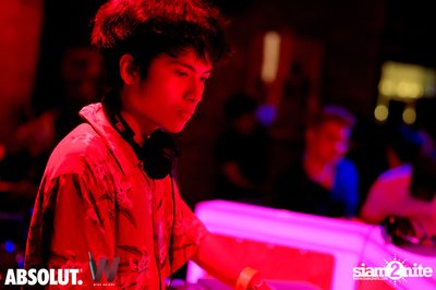 K Pop Night at Wine Bridge — photo 56