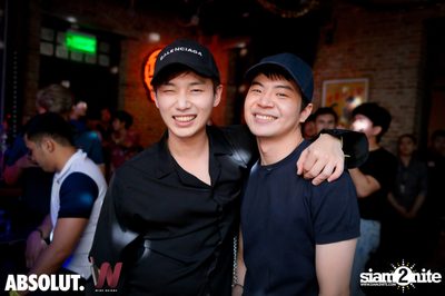 K Pop Night at Wine Bridge — photo 65