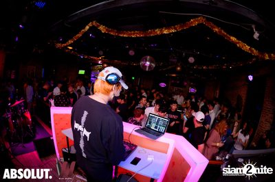 K Pop Night at Wine Bridge — photo 75