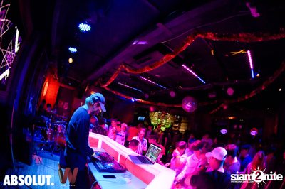 K Pop Night at Wine Bridge — photo 78