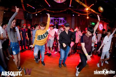 K Pop Night at Wine Bridge — photo 89