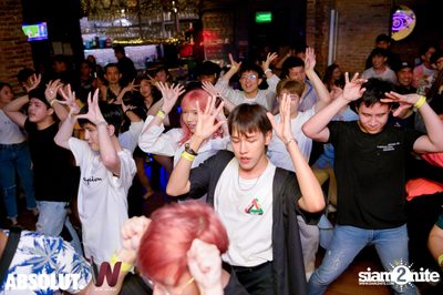 K Pop Night at Wine Bridge — photo 107