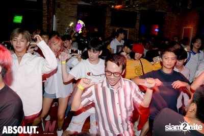 K Pop Night at Wine Bridge — photo 117