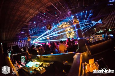 D15 Nights Freestyler presents TV Noise at Barbarbar — photo 40