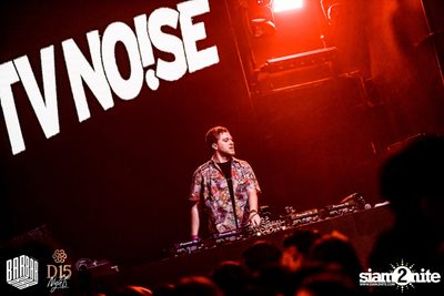 D15 Nights Freestyler presents TV Noise at Barbarbar — photo 128