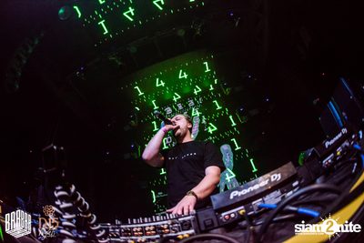 D15 Nights Freestyler presents TV Noise at Barbarbar — photo 137