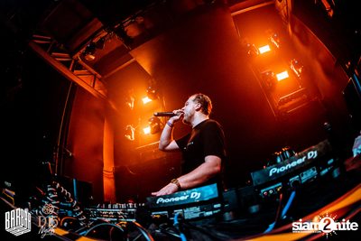 D15 Nights Freestyler presents TV Noise at Barbarbar — photo 145