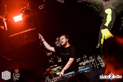 D15 Nights Freestyler presents TV Noise at Barbarbar — photo 150
