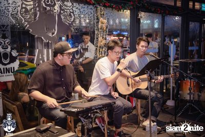 Christmas Eve Party w/ Getsunova at AINU Bar — photo 16