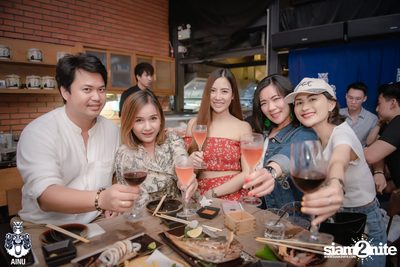 Christmas Eve Party w/ Getsunova at AINU Bar — photo 41